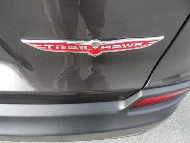 2020 Jeep Cherokee Trailhawk