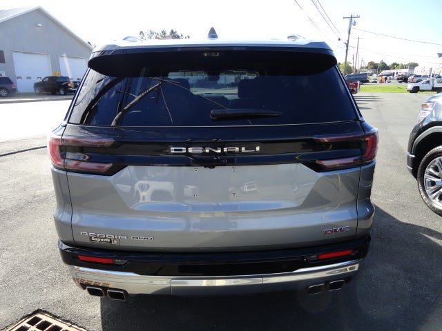 2025 GMC Acadia Denali