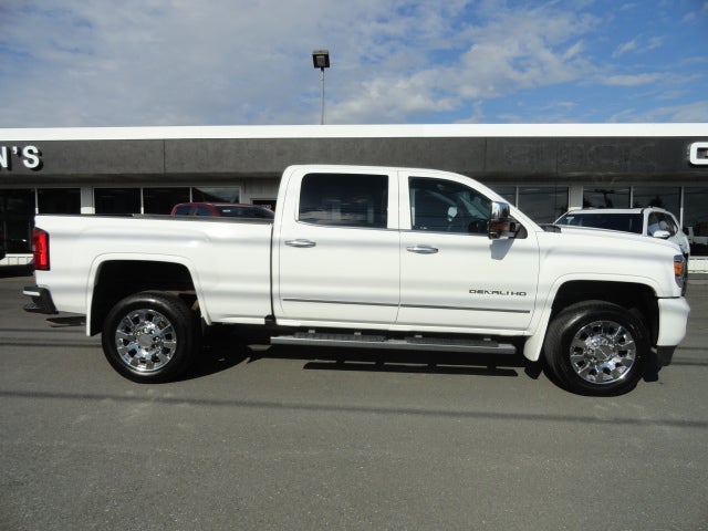 2017 GMC Sierra 2500 HD Denali