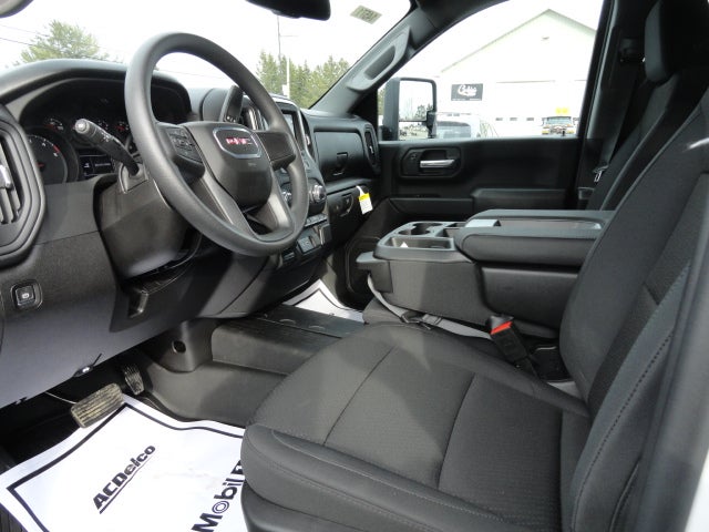 2025 GMC Sierra 3500 HD Pro