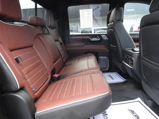2025 GMC Sierra 3500 HD Denali Ultimate