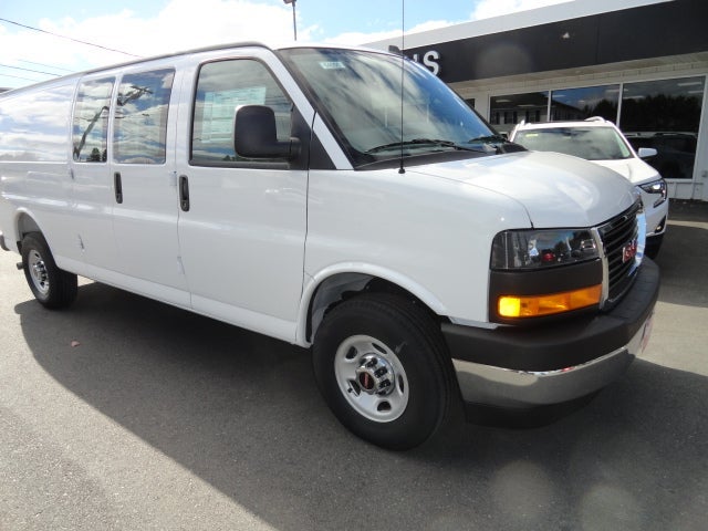 2025 GMC Savana Cargo 3500 Base