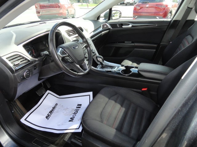 2015 Ford Fusion SE