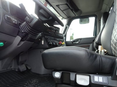 2026 INTERNATIO HX620 Base