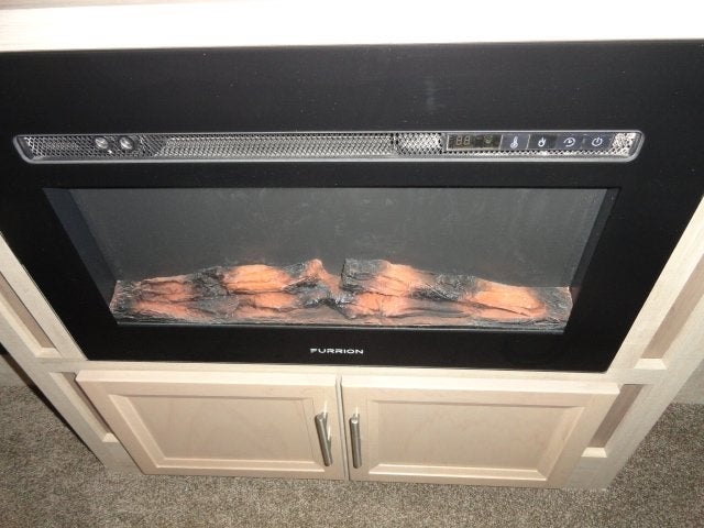 2020 FOREST RIV CATALINA Base