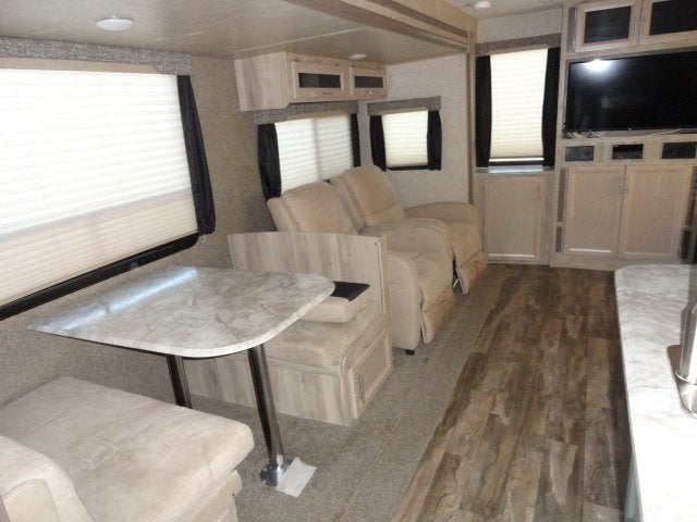 2020 FOREST RIV CATALINA Base